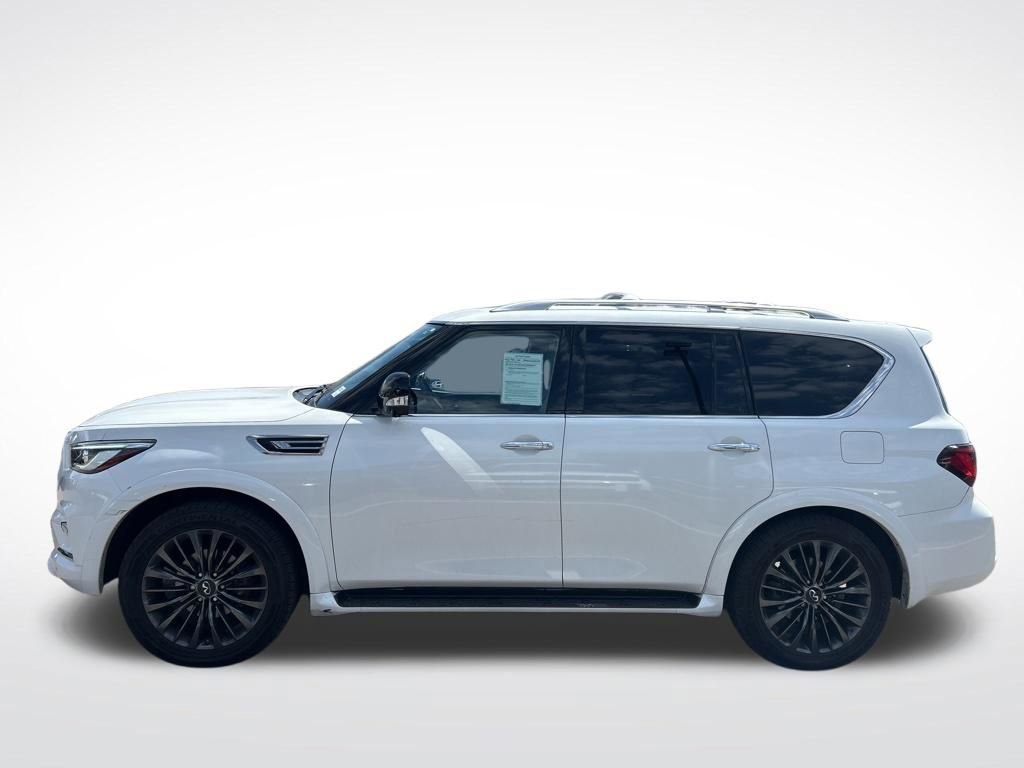 Used 2021 INFINITI QX80 Premium Select w/ All-Season Package AWD/4WD image 2