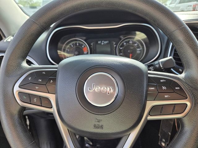 Used 2020 Jeep Cherokee Latitude FWD image 21