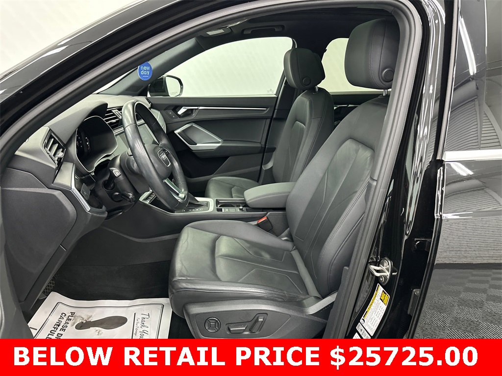 Used 2021 Audi Q3 2.0T Premium w/ Convenience Package image 9