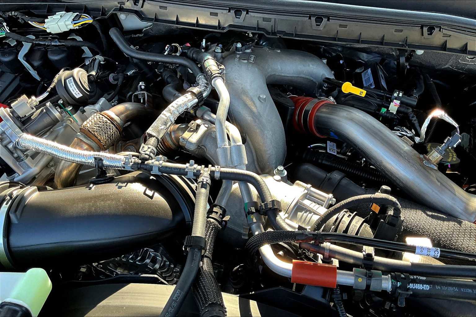 New 2025 Ford F350 King Ranch w/ FX4 Off-Road Package image 17