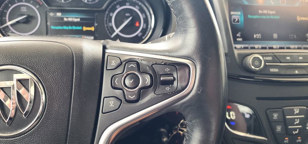 Used 2015 Buick Regal FWD image 27