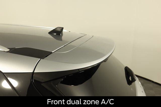 Used 2022 Lincoln Corsair AWD w/ Equipment Group 101A image 25