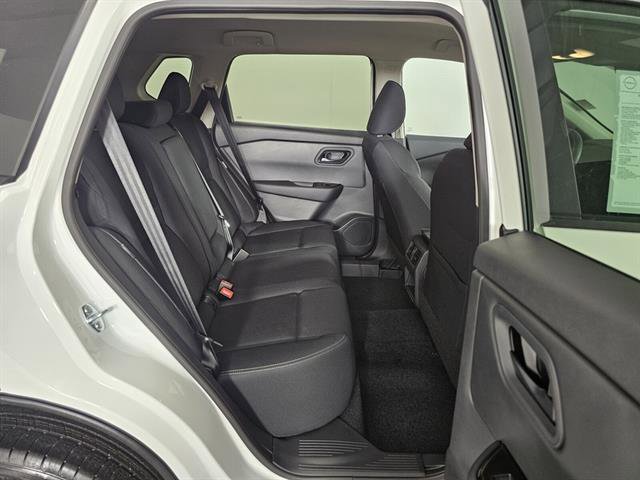 New 2026 Nissan Rogue S image 15