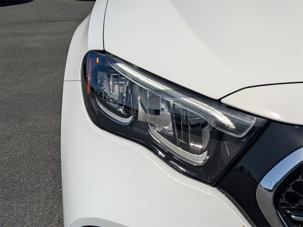 Used 2024 Mercedes-Benz E 350 4MATIC Sedan image 9