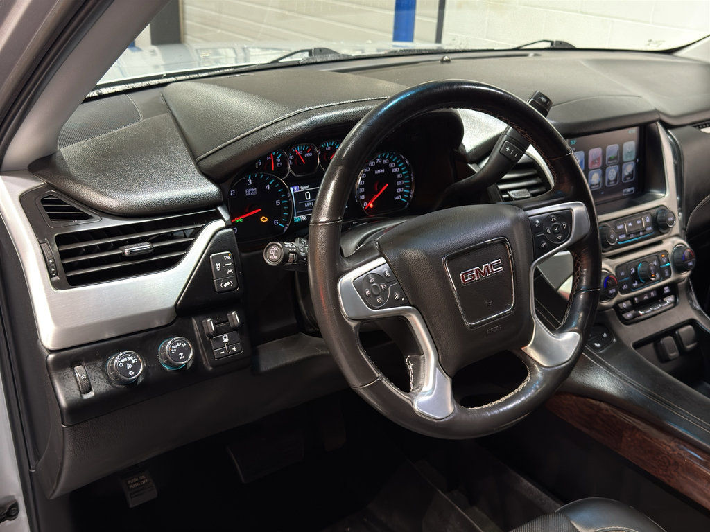 Used 2018 GMC Yukon SLT w/ Open Road Package image 19