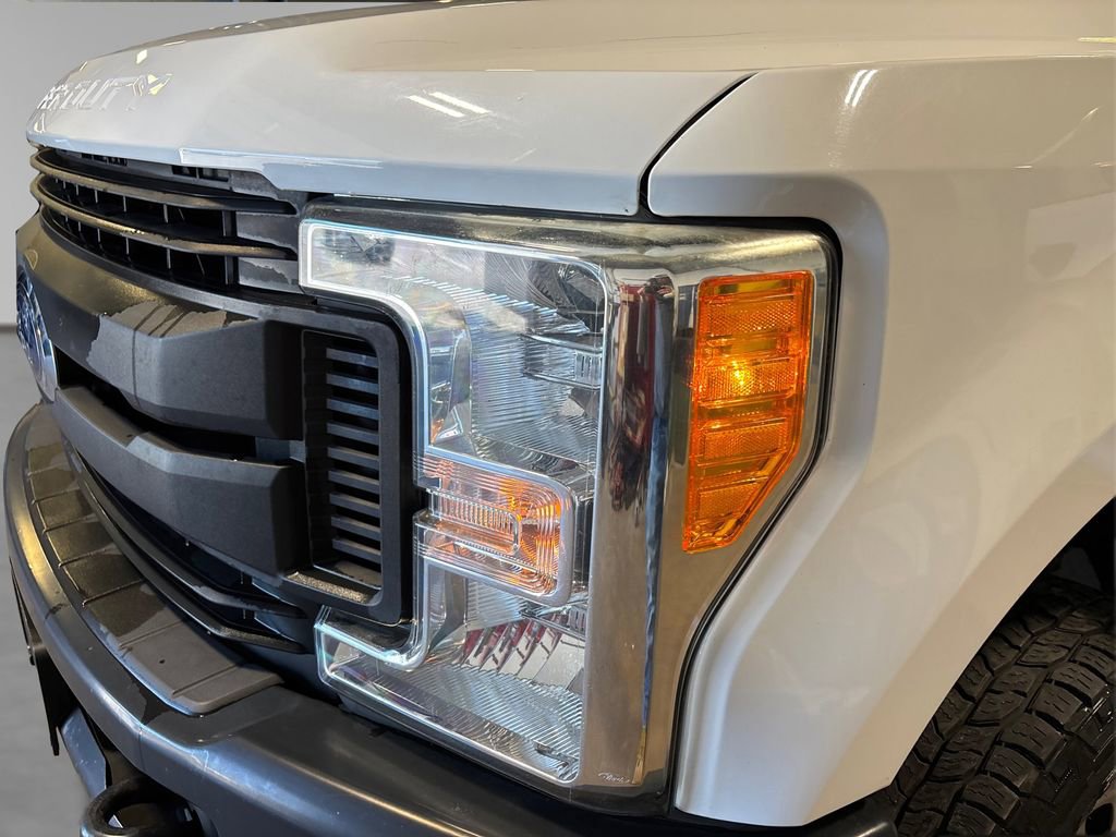 Certified 2017 Ford F250 XL w/ Power Equipment Group AWD/4WD image 20