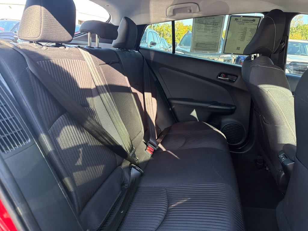 Used 2022 Toyota Prius Prime LE FWD image 27