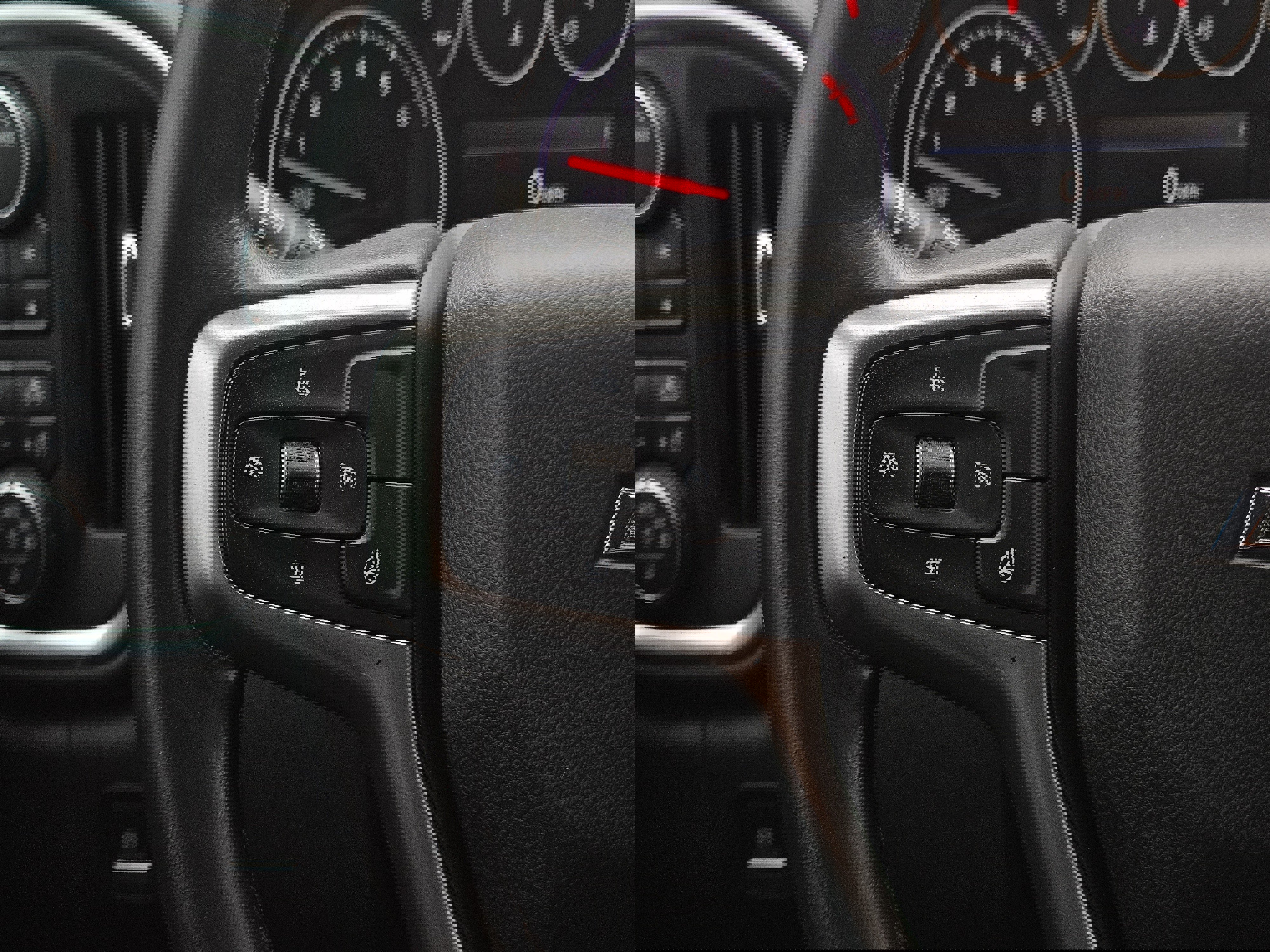 Used 2021 Chevrolet Silverado 1500 LT Trail Boss w/ Convenience Package II image 15