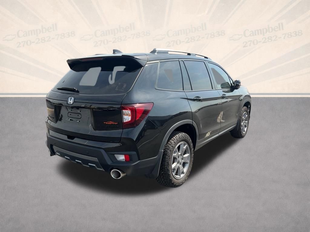Used 2025 Honda Passport TrailSport image 12