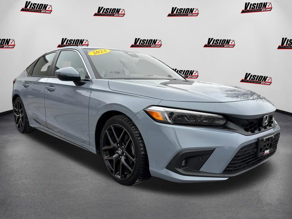 Used 2023 Honda Civic Sport Touring image 3