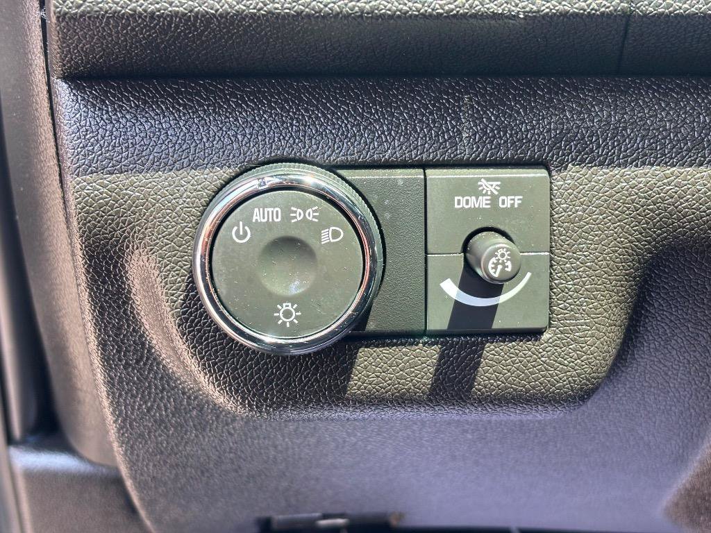 Used 2011 GMC Acadia SL w/ Preferred Package AWD/4WD image 15