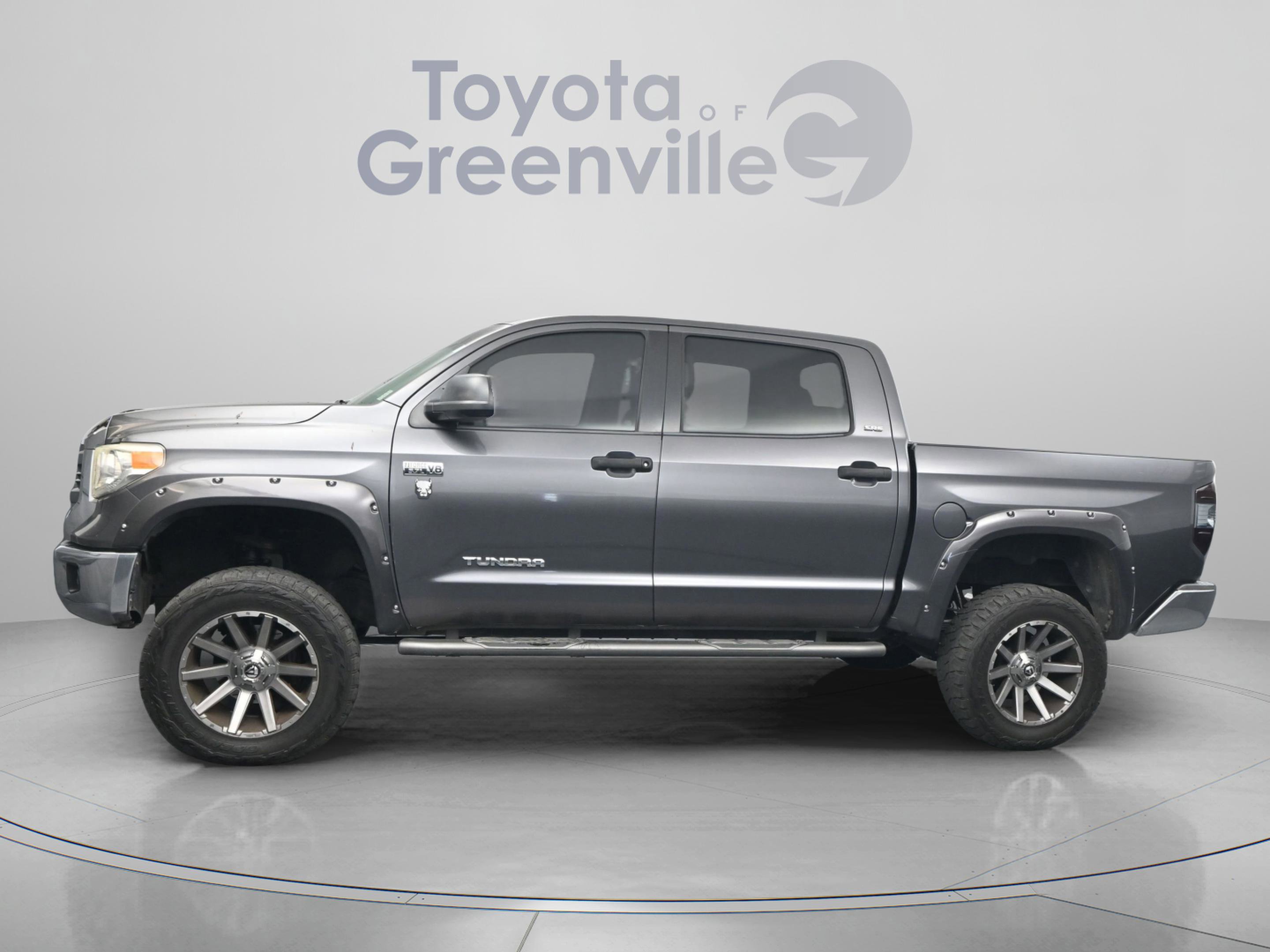 Used 2014 Toyota Tundra SR5 w/ SR5 Upgrade Package AWD/4WD image 5