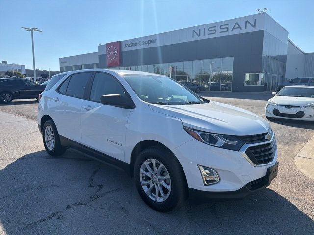 Used 2020 Chevrolet Equinox LS w/ LS Convenience Package