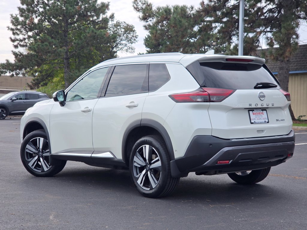 Certified 2023 Nissan Rogue SL w/ SL Premium Package AWD/4WD image 27