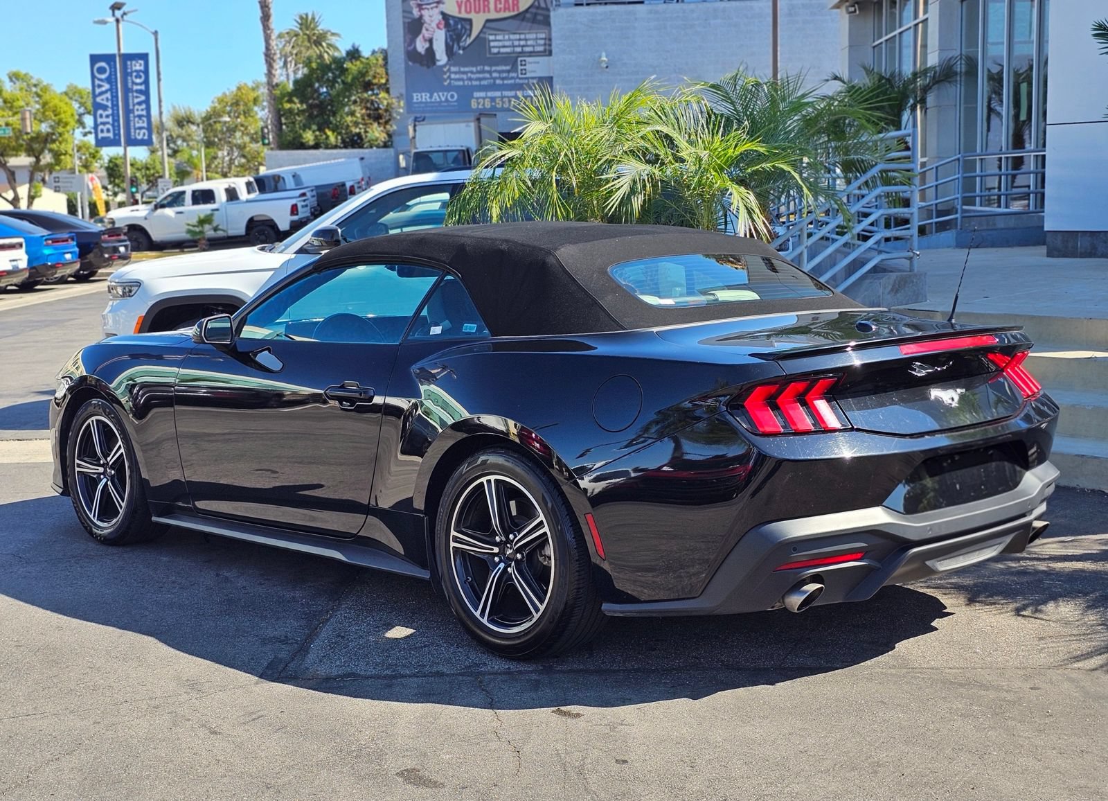 Used 2024 Ford Mustang Premium RWD image 5