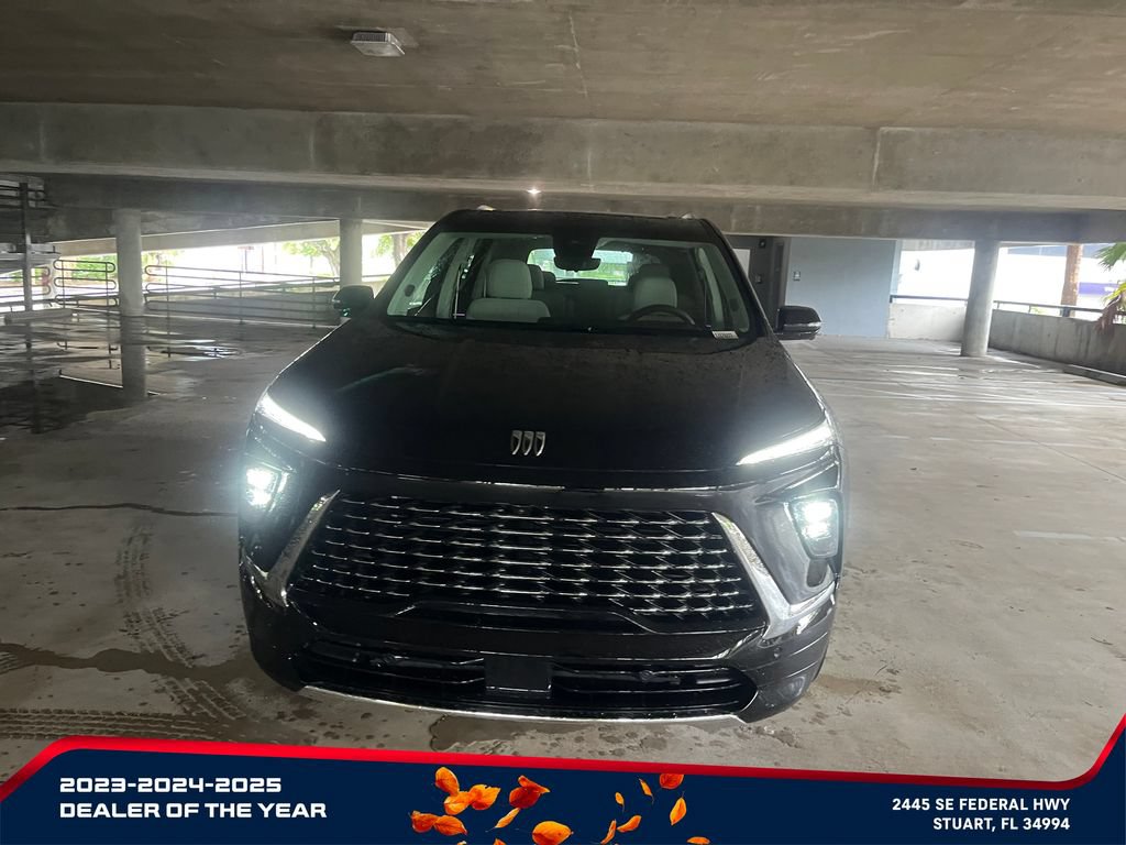 New 2026 Buick Enclave Avenir w/ Super Cruise Package AWD/4WD image 2