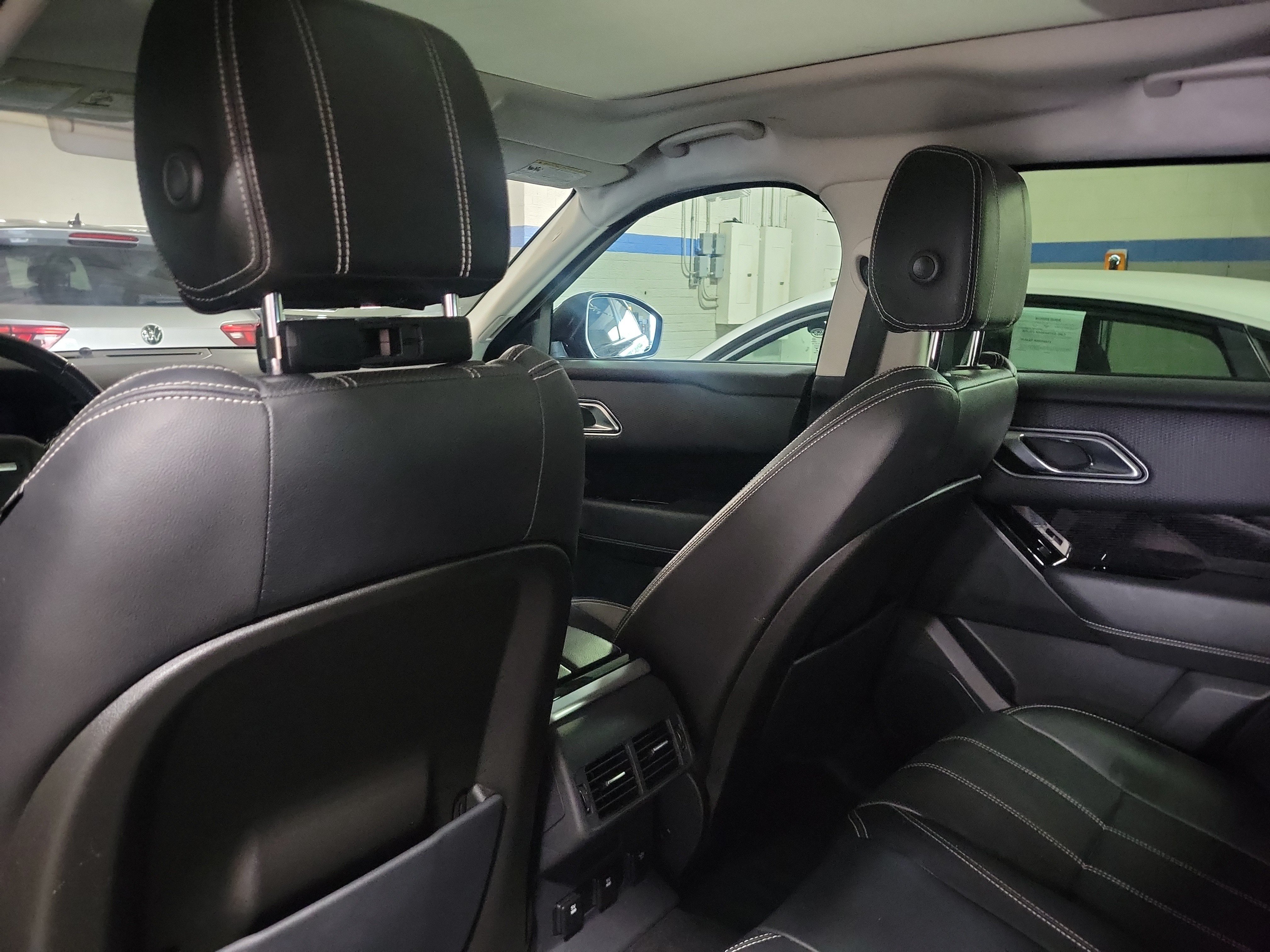 Used 2018 Land Rover Range Rover Velar S AWD/4WD image 11
