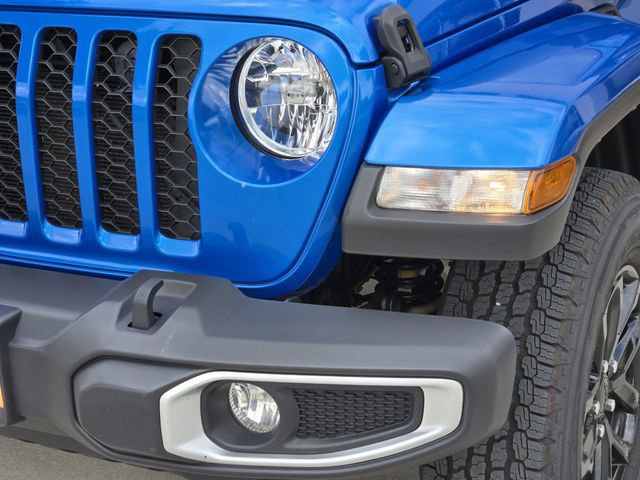 Used 2022 Jeep Gladiator Sport image 9