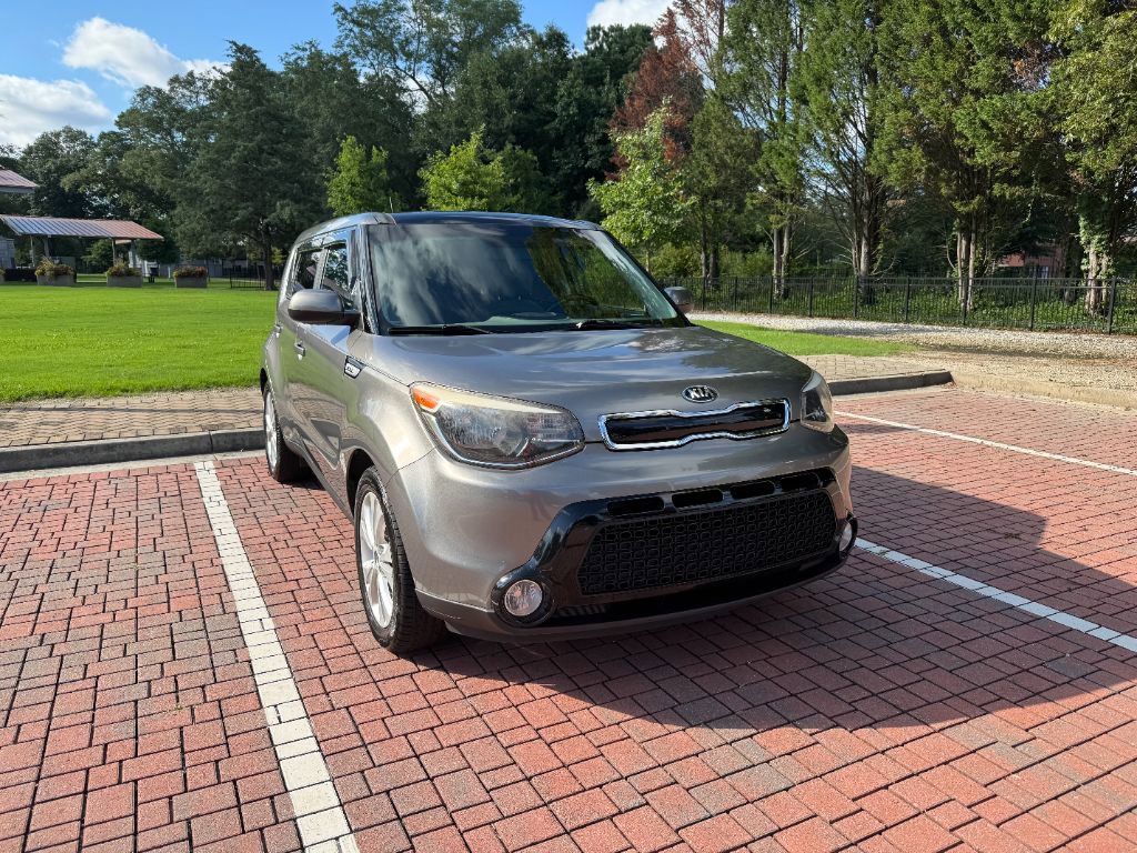 Used 2016 Kia Soul + w/ Primo Package