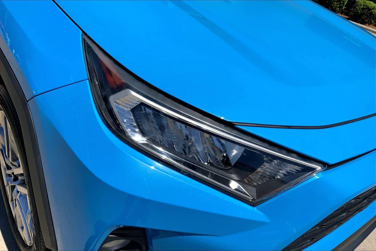 Used 2019 Toyota RAV4 XLE Premium image 27