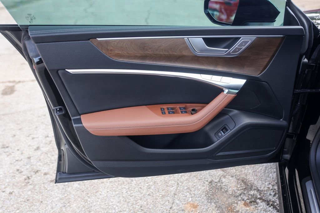 Used 2025 Audi A7 3.0T Premium Plus image 25