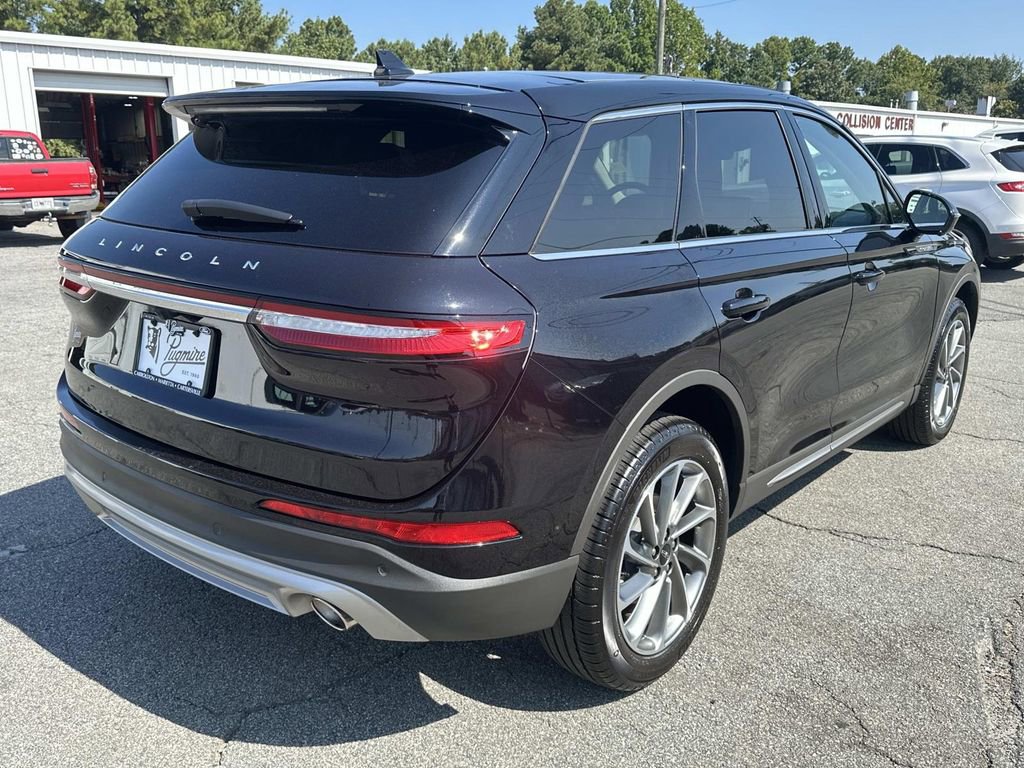 Certified 2024 Lincoln Corsair FWD w/ Equipment Group 101A image 7