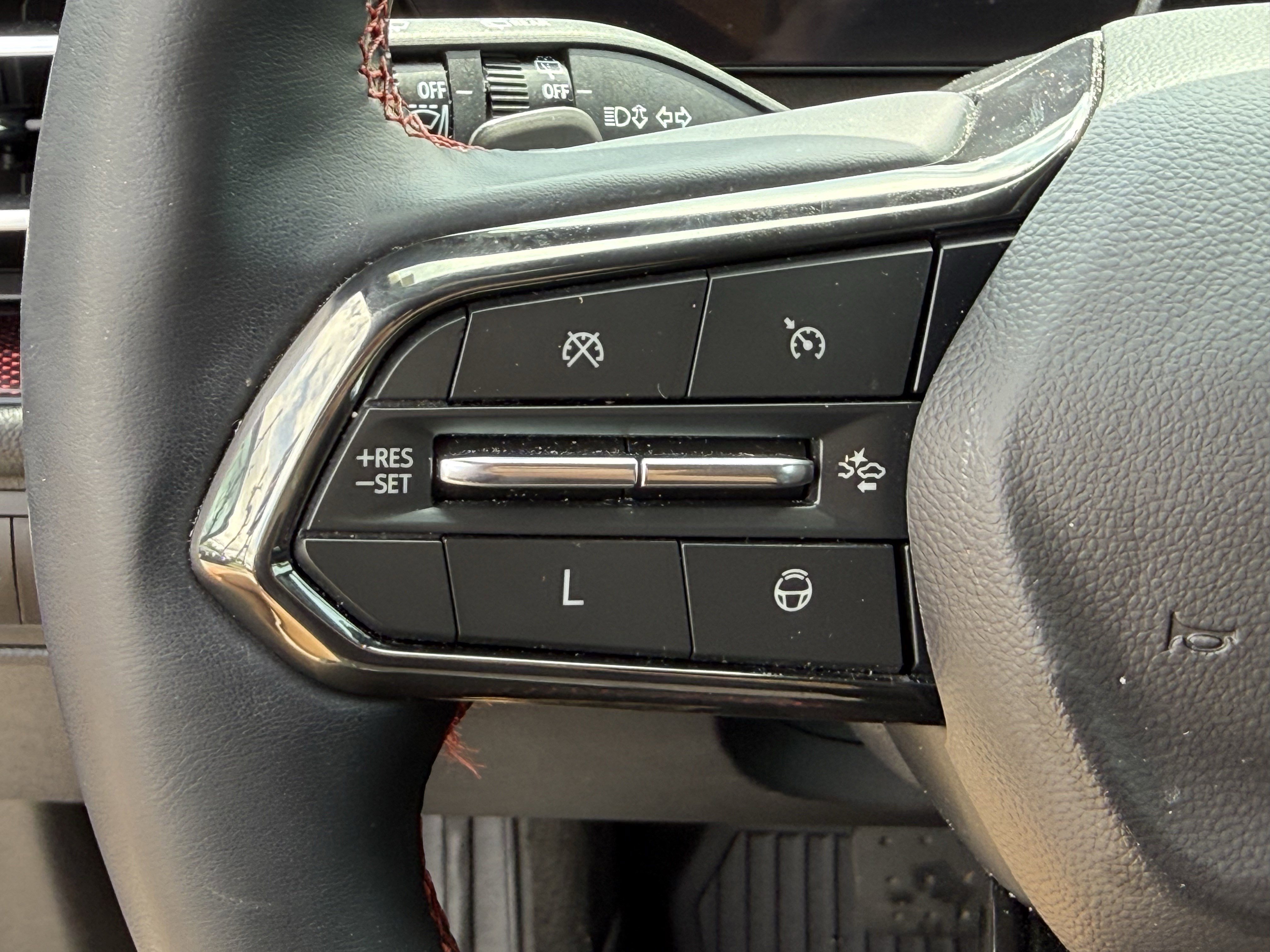 Used 2024 Chevrolet Traverse RS w/ LPO, Floor Liner Package image 16