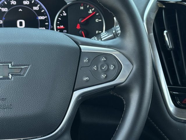 Used 2023 Chevrolet Traverse Premier w/ Redline Edition FWD image 16