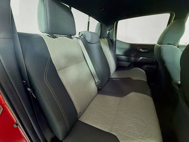 Used 2020 Toyota Tacoma TRD Off-Road image 25