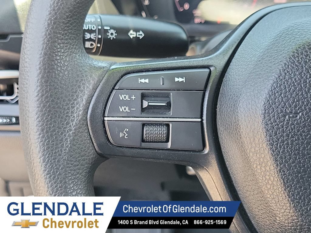 Used 2023 Honda Accord EX image 32