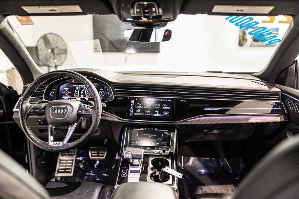 Used 2022 Audi RS Q8 w/ Carbon Optic Package image 38
