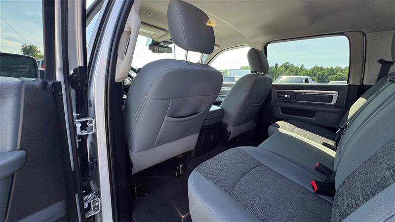 Used 2018 RAM 1500 Big Horn AWD/4WD image 39