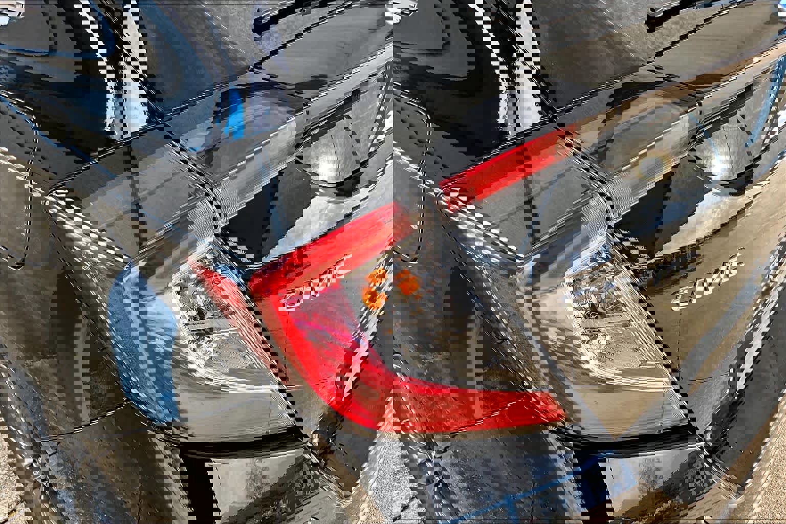 Certified 2021 Honda Civic EX image 28