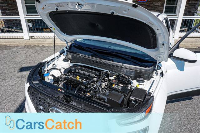 Used 2022 Hyundai Venue SE FWD image 39