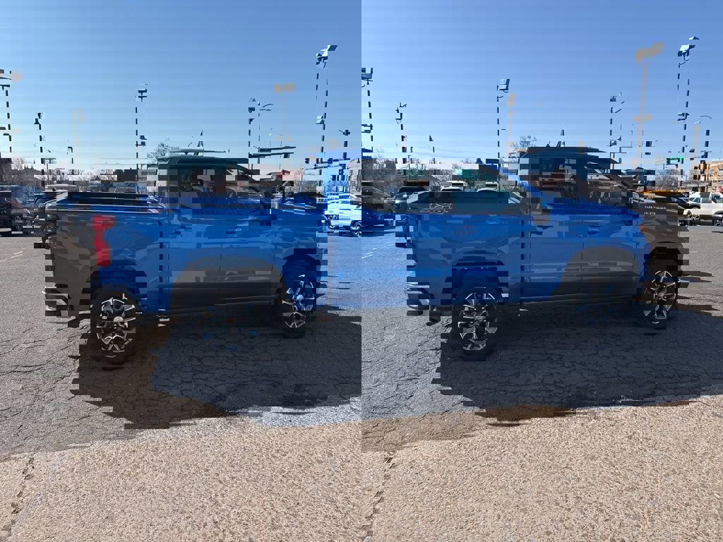 New 2026 Chevrolet Silverado 1500 LT image 8