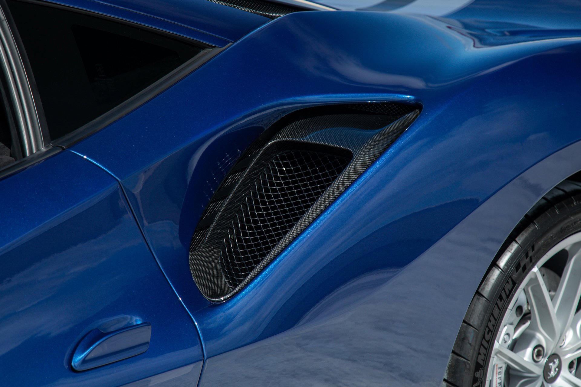 Certified 2020 Ferrari 488 Pista image 9