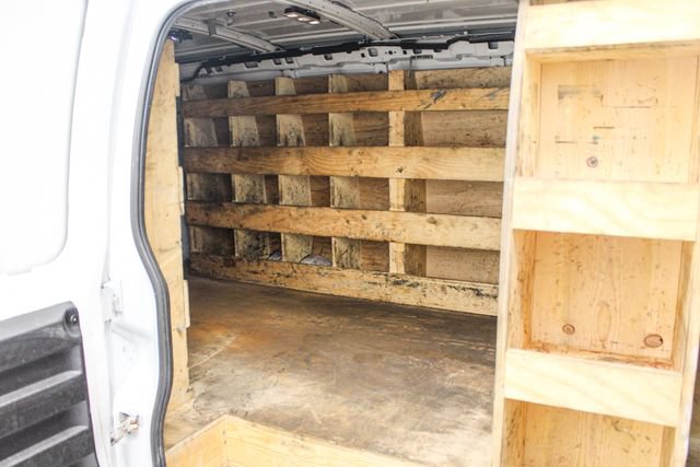 Used 2021 Chevrolet Express 3500 w/ Driver Convenience Package RWD image 19