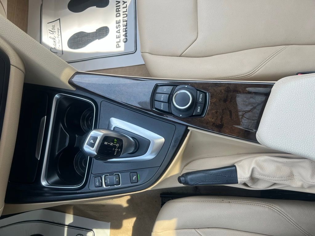 Used 2015 BMW 328i xDrive Sedan AWD/4WD image 25