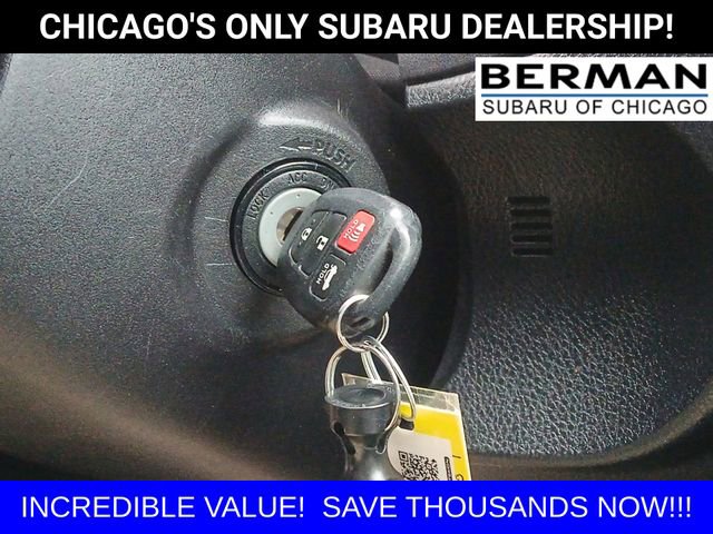 Used 2015 Toyota Corolla LE image 16