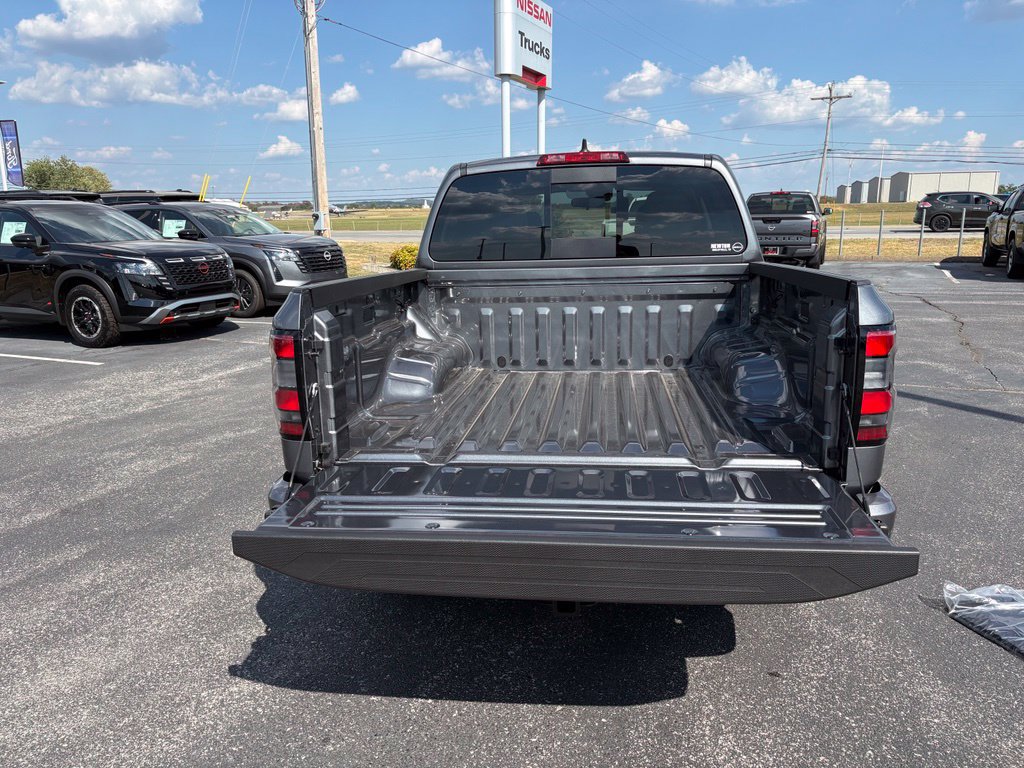 New 2027 Nissan Frontier 2WD Crew Cab image 18
