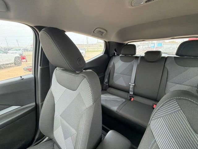 New 2027 Chevrolet Bolt LT w/ Comfort Package FWD image 9