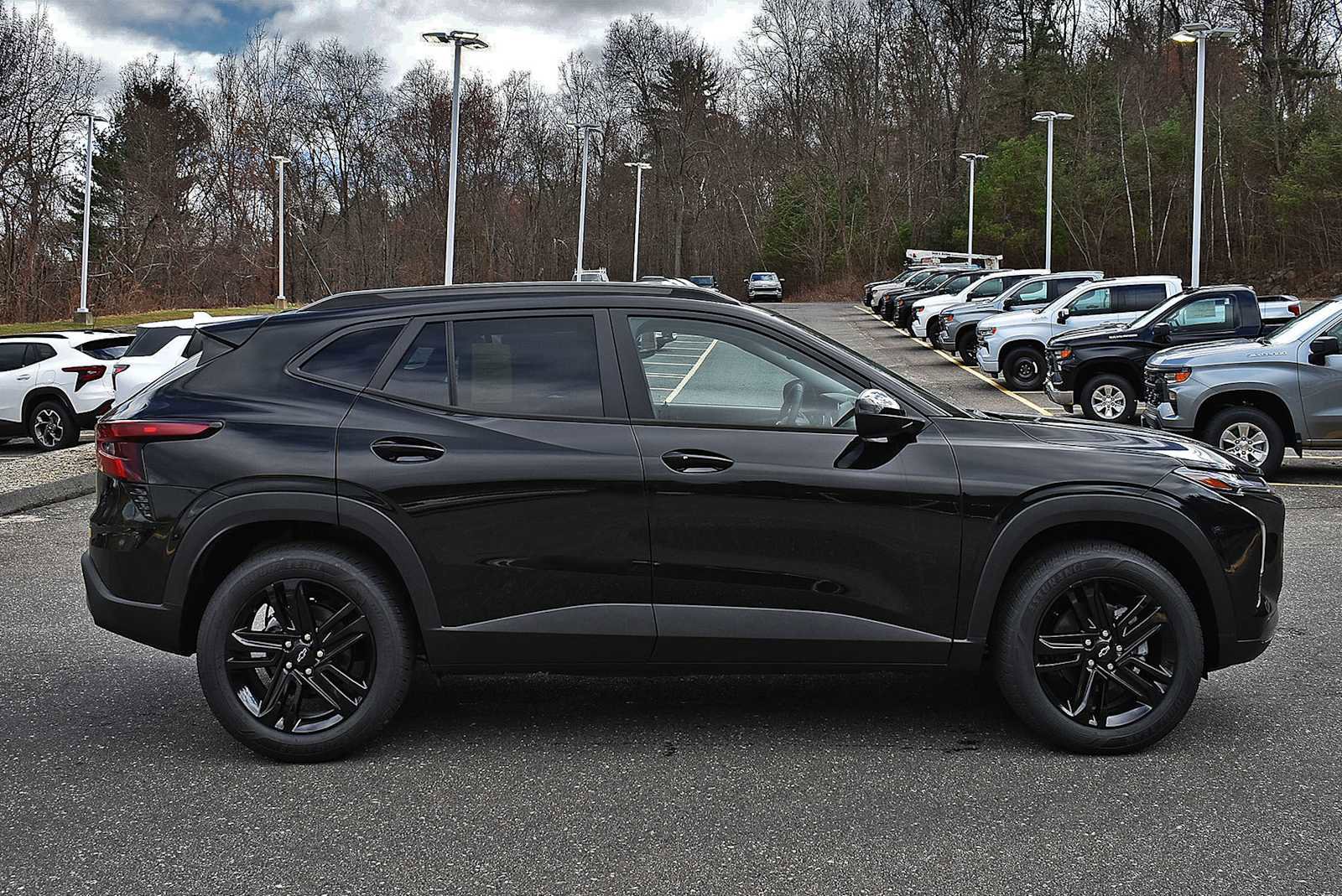 New 2026 Chevrolet Trax ACTIV w/ Sunroof Package image 6