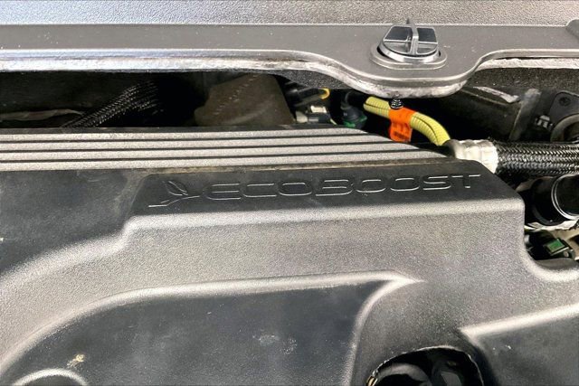 Used 2020 Ford Explorer XLT w/ Equipment Group 202A image 32