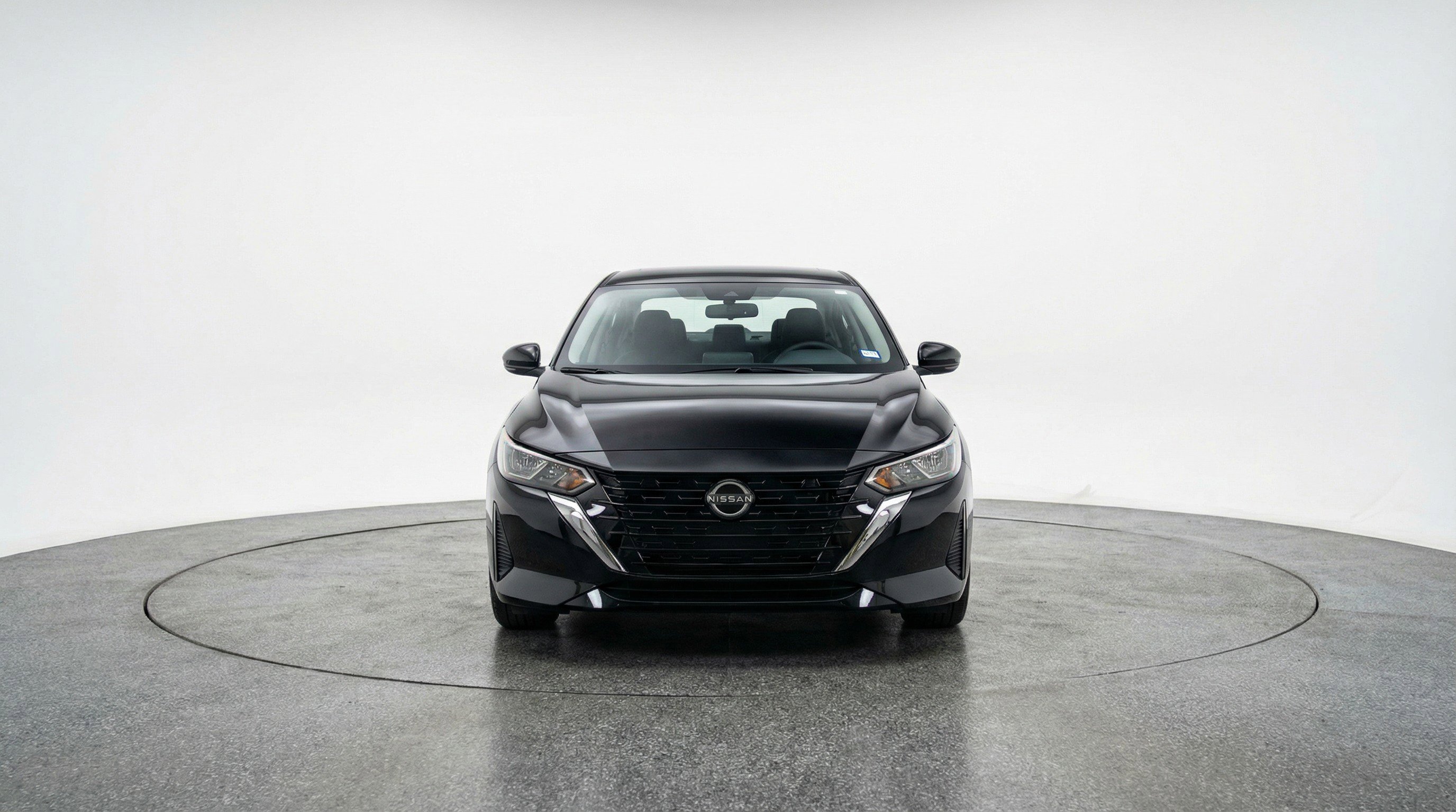 Used 2025 Nissan Sentra SV image 2