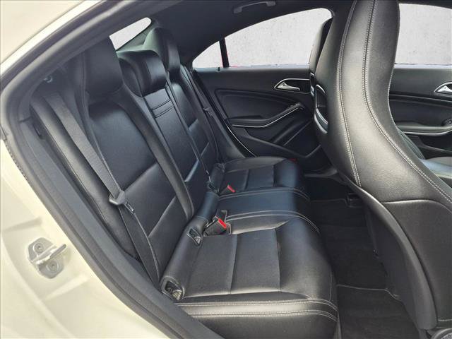 Used 2016 Mercedes-Benz CLA 250 4MATIC image 16