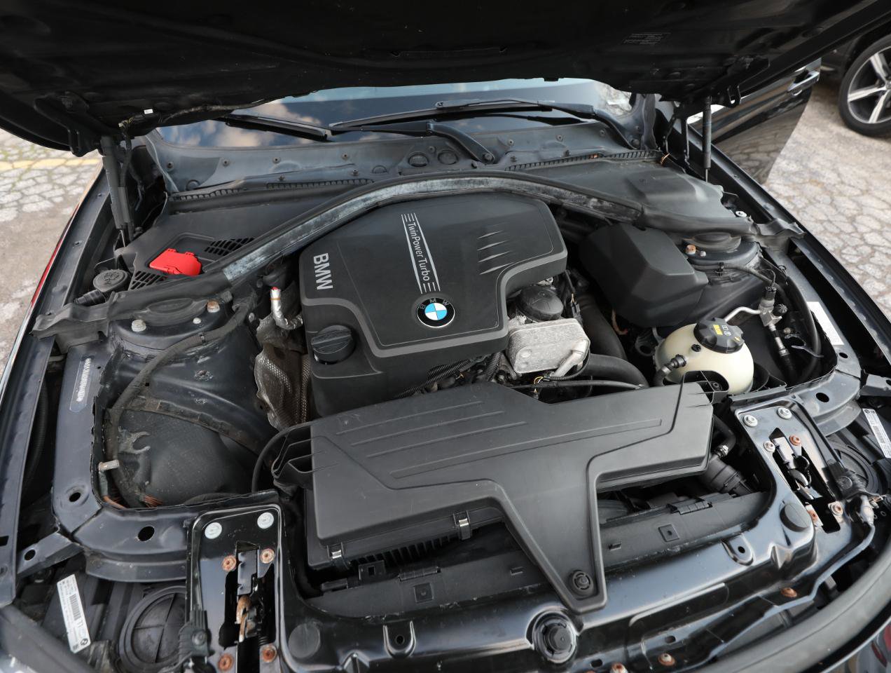 Used 2014 BMW 328i xDrive Sedan AWD/4WD image 29