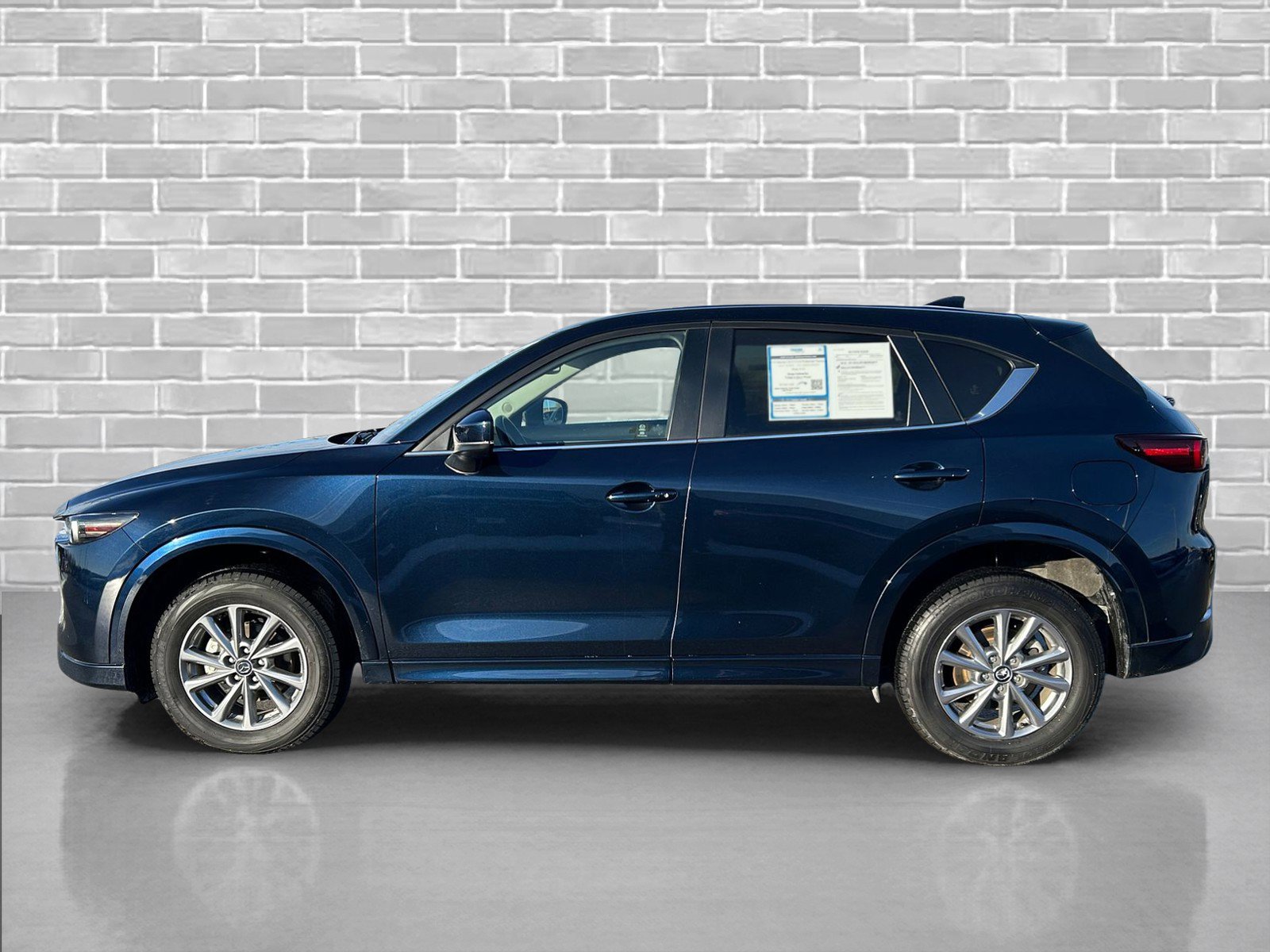 Used 2025 MAZDA CX-5 AWD 2.5 S w/ Preferred Package image 2