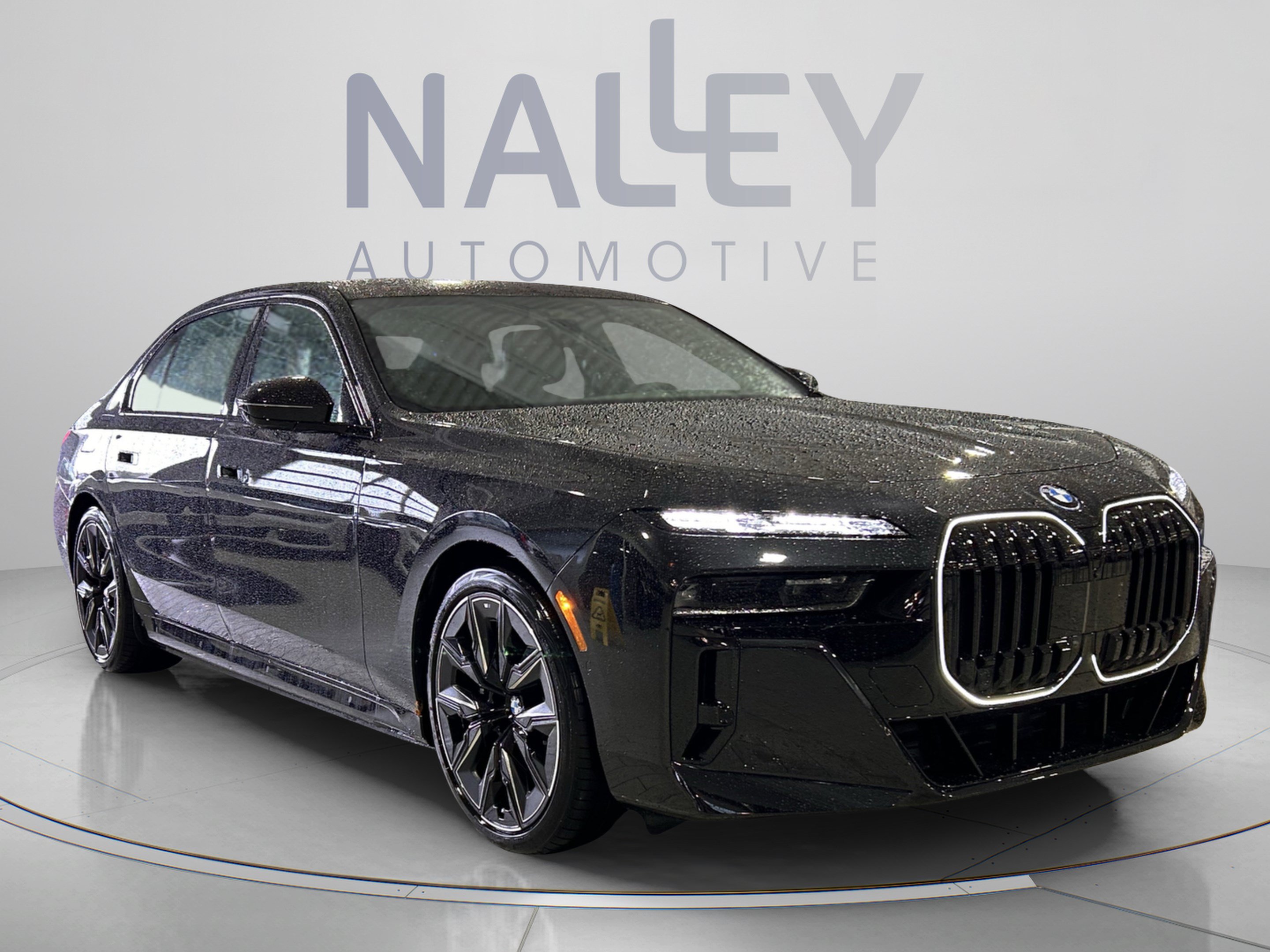 Used 2026 BMW 750e xDrive w/ Executive Package AWD/4WD image 9
