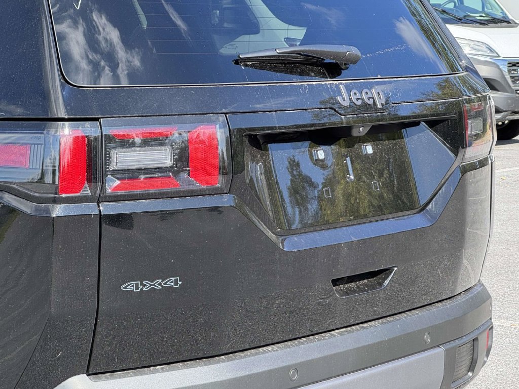 New 2026 Jeep Cherokee Limited AWD/4WD image 10