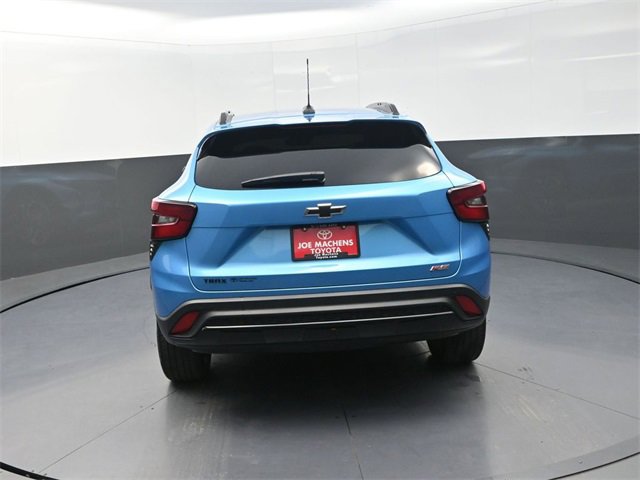 Used 2025 Chevrolet Trax RS w/ Sunroof Package image 6